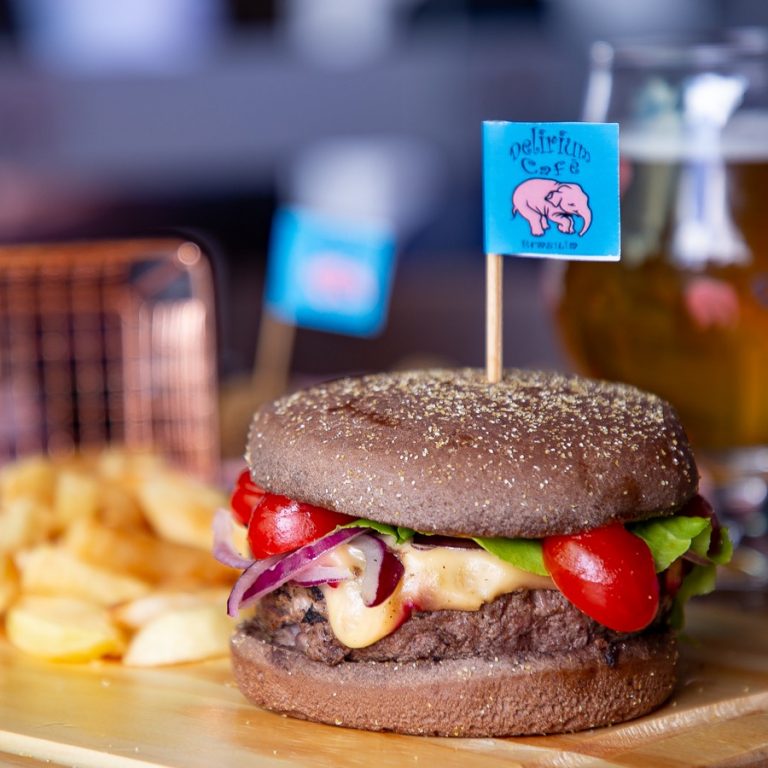 Delirium cafe brasilia cardapio  px